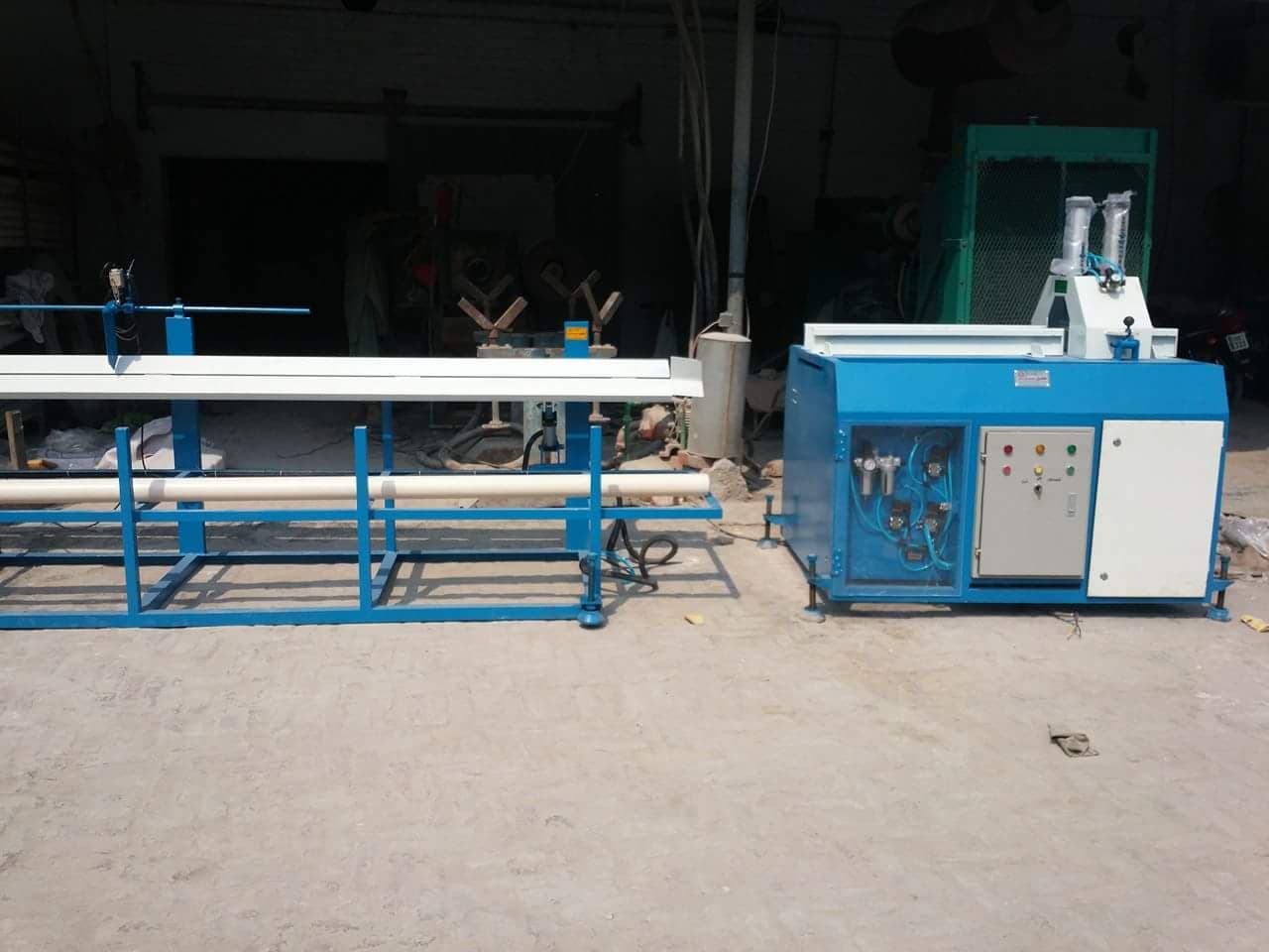 Automatic Pipe Cutting Machine